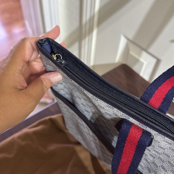 Gucci Tote Bag Vintage- Large Size with zipper closure - Picture 9 of 12